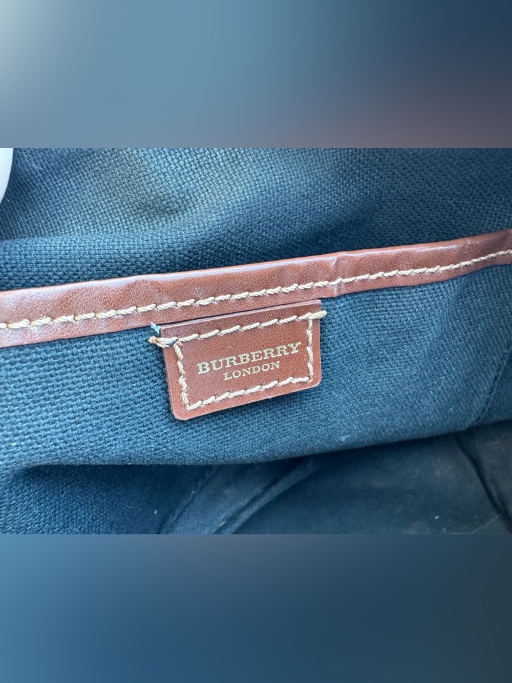 Vintage Burberry Check Nova shoulder bag - Picture 9 of 16